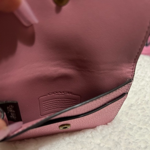 COACH Metallic Pebbled Leather Pink Card Pouch - Picture 5 of 5